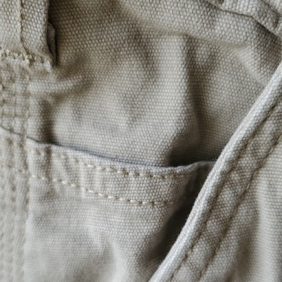 Carhartt Tan Cargo Pants with Relaxed Fit and Lightweight Material - Picture 5 of 13